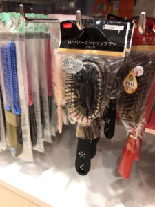 ズボラ女子必見！100均の時短ヘアケア商品５選